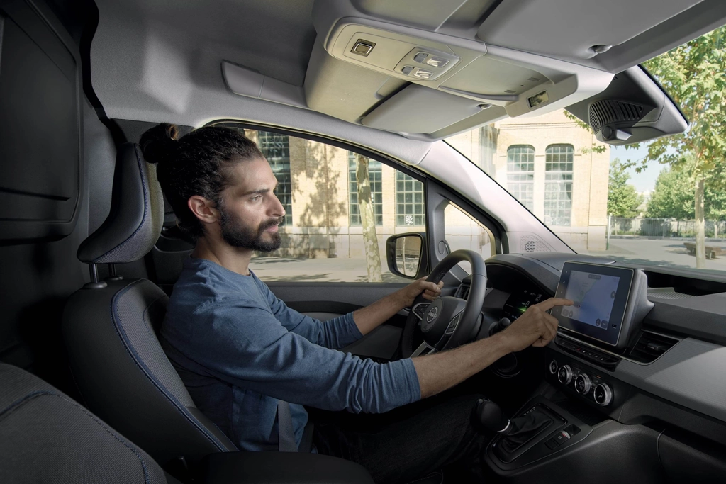 Habitacle spacieux du Nissan Townstar électrique